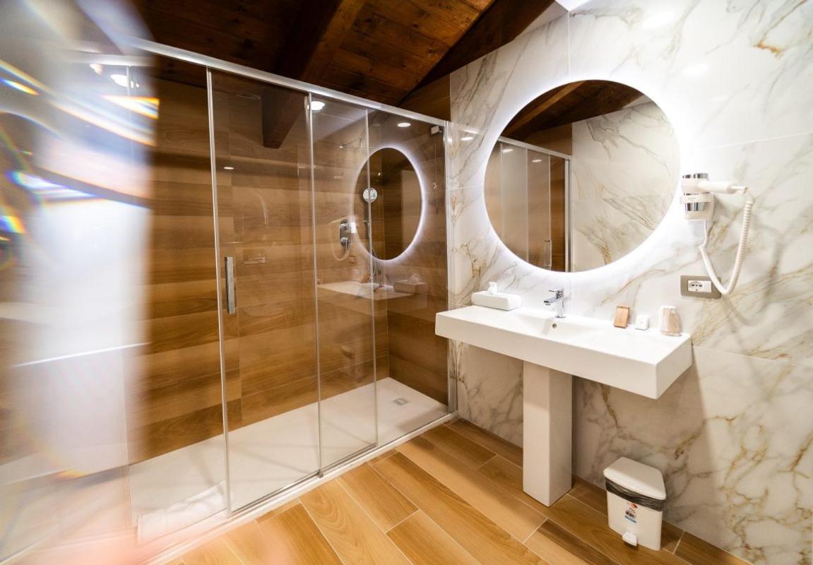 Hotel Pierfaone Abriola Ngoại thất bức ảnh